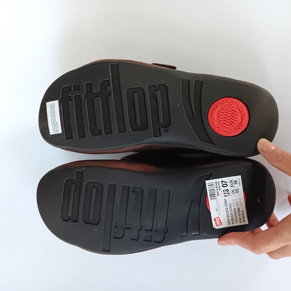 Fitflop Shuv Nubuck Chocolate Brown Buckle Strap Slip-On Clogs - Picture 6 of 9